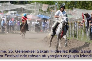 Sakarlı Hıdırellez Festivali'nde Rahvan At Yarışları Coşkusu
